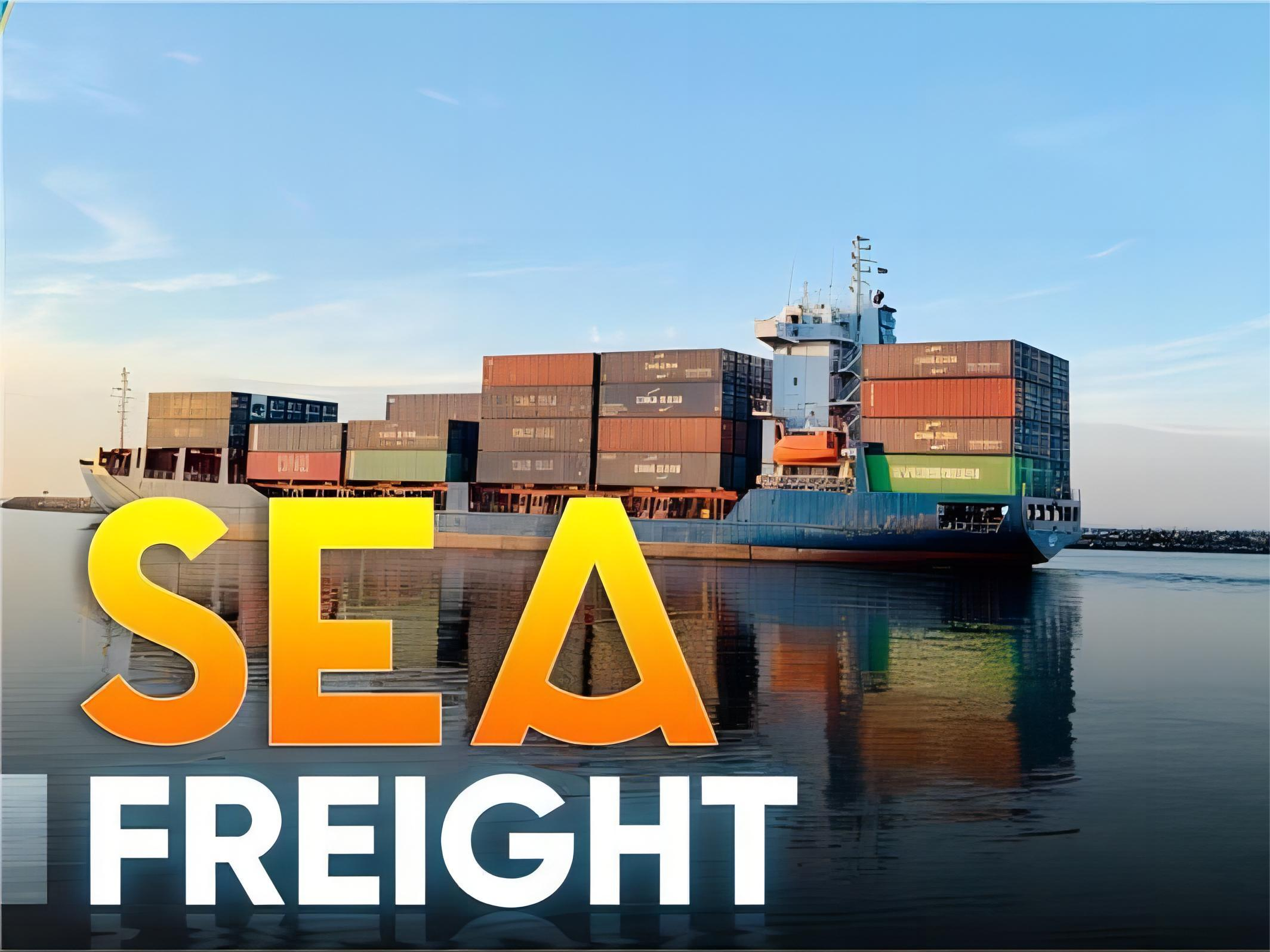 Cargo ship transporting containers for fcl shipping china international france